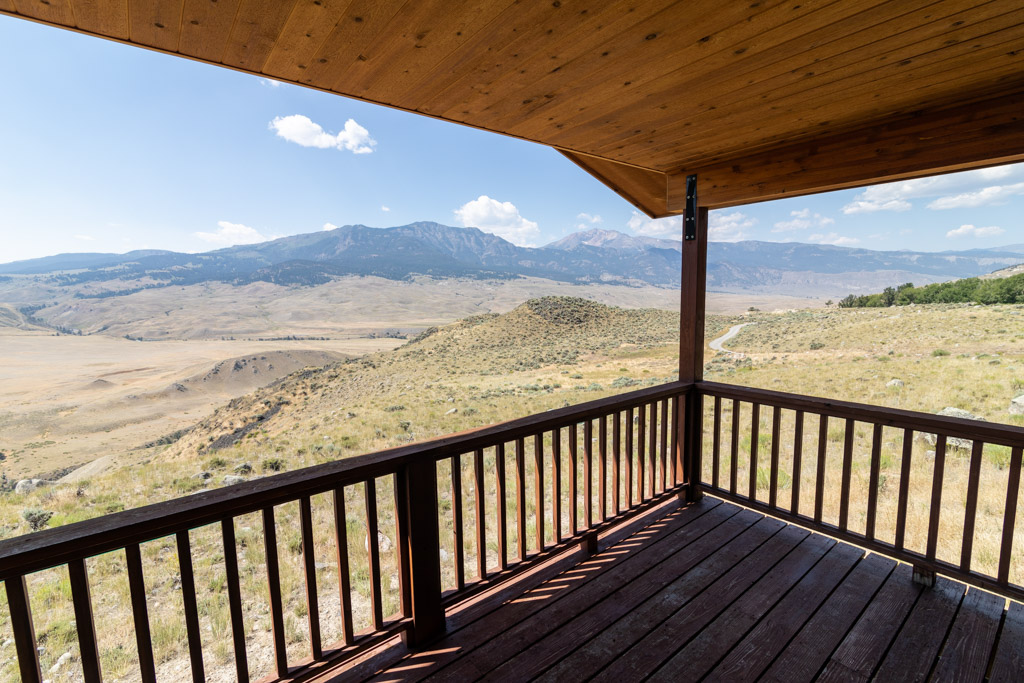 Bunsen Cabin, Overlook Field Campus