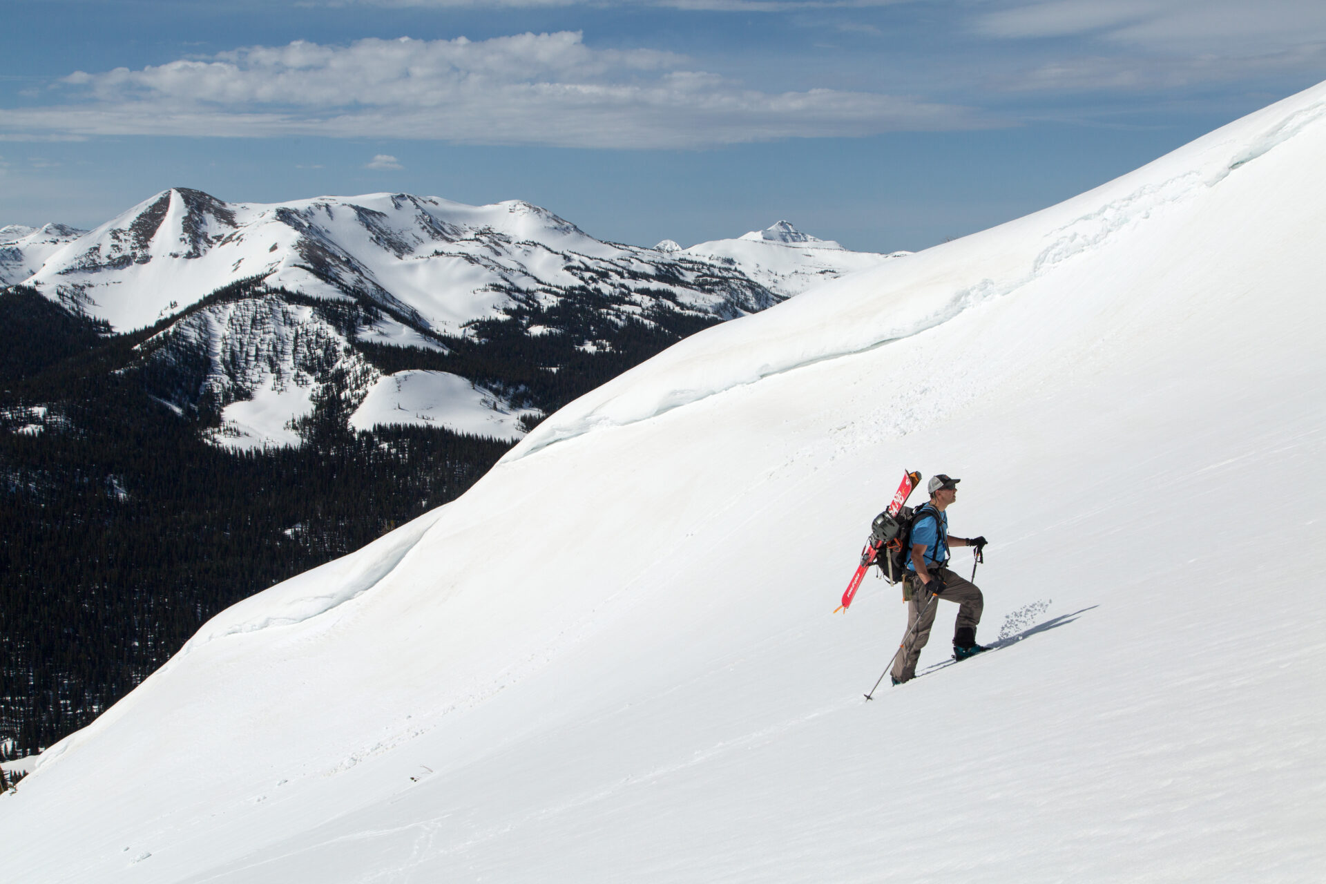 backcountry-skiing-in-the-Gallatin-Mountains-yellowstone-nps-neal-herbert