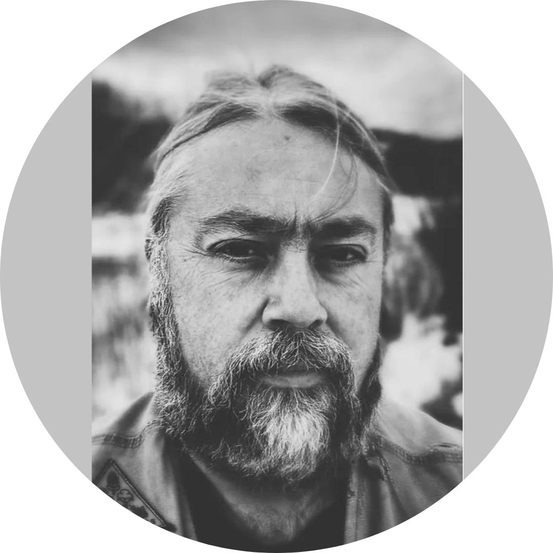 Chris-LaTray-Portrait-Yellowstone-Forever-Instructor Chris-LaTray-Portrait-Yellowstone-Forever-Instructor
