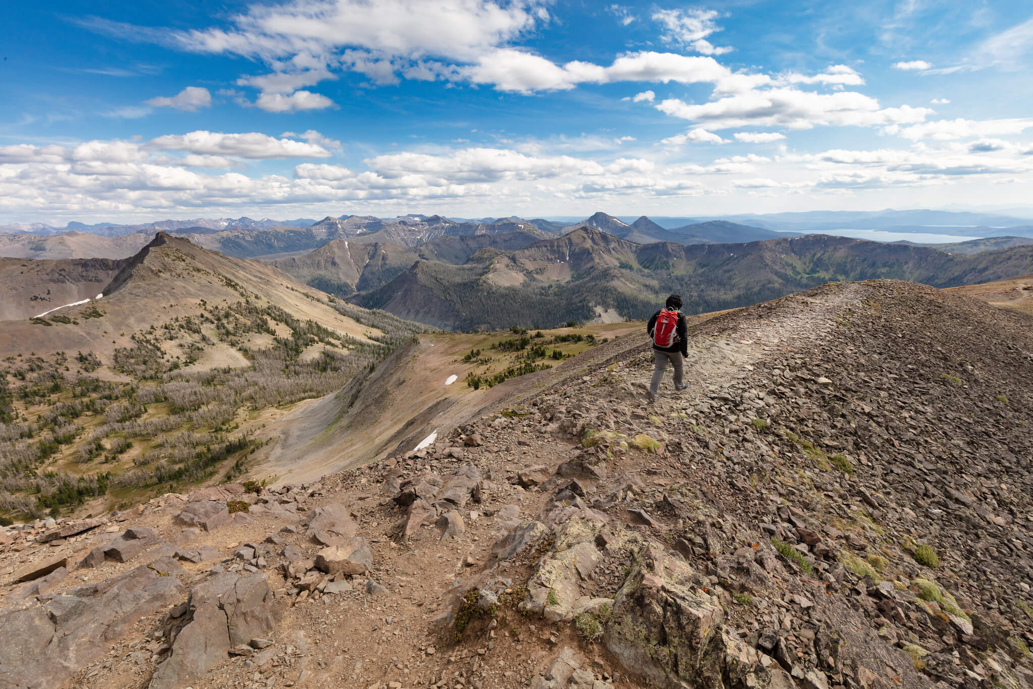 hiker-headed-down-from-the-top-of-the-avalanche-peak-trail-nps-jacob-frank-yellowstone-large (1) hiker-headed-down-from-the-top-of-the-avalanche-peak-trail-nps-jacob-frank-yellowstone-large