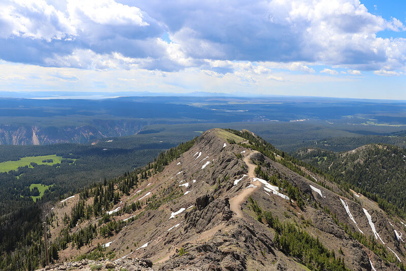 Views from the top of Mount Washburn looking south